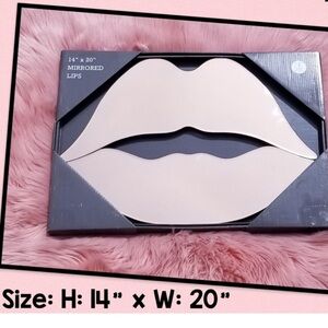 NWOT one piece mirrored sexy lips silver